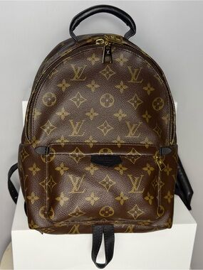 dagne dover vs lululemon diaper bag Dagne Dover Vs Lululemon Diaper Bag
